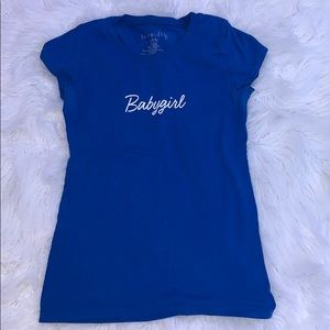 A t-shirt with “Babygirl” logo!